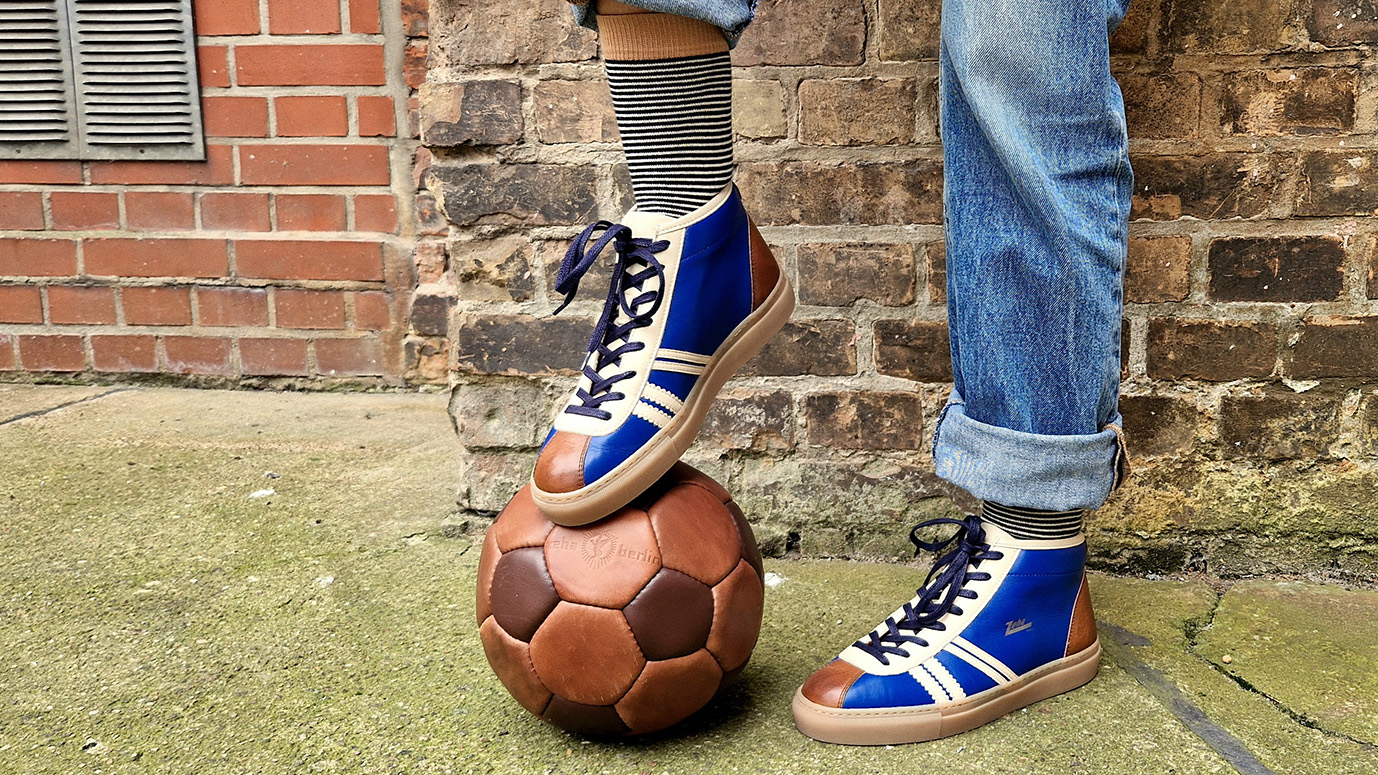 ZEHA leather balls